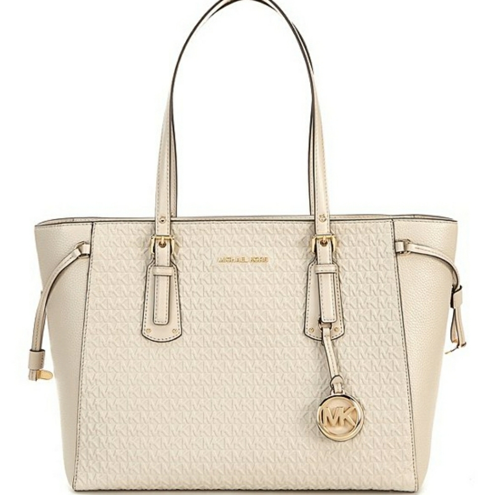 MK Leather bag sand color.